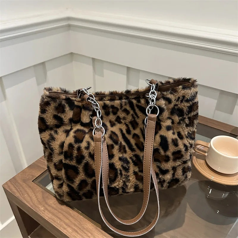 Olive | Faux Fur Tote Bag in Animal Print