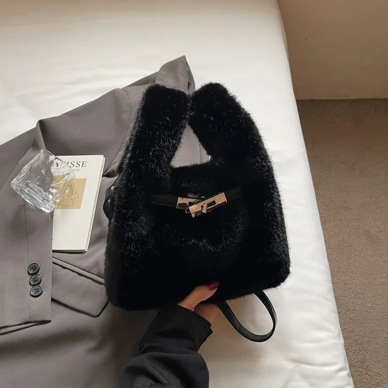 Bowien | Faux Fur Everyday Shoulder Bag