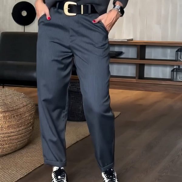 Mathilda| ELEGANTE, FIGURSCHMEICHELNDE HOSE MIT STREIFEN